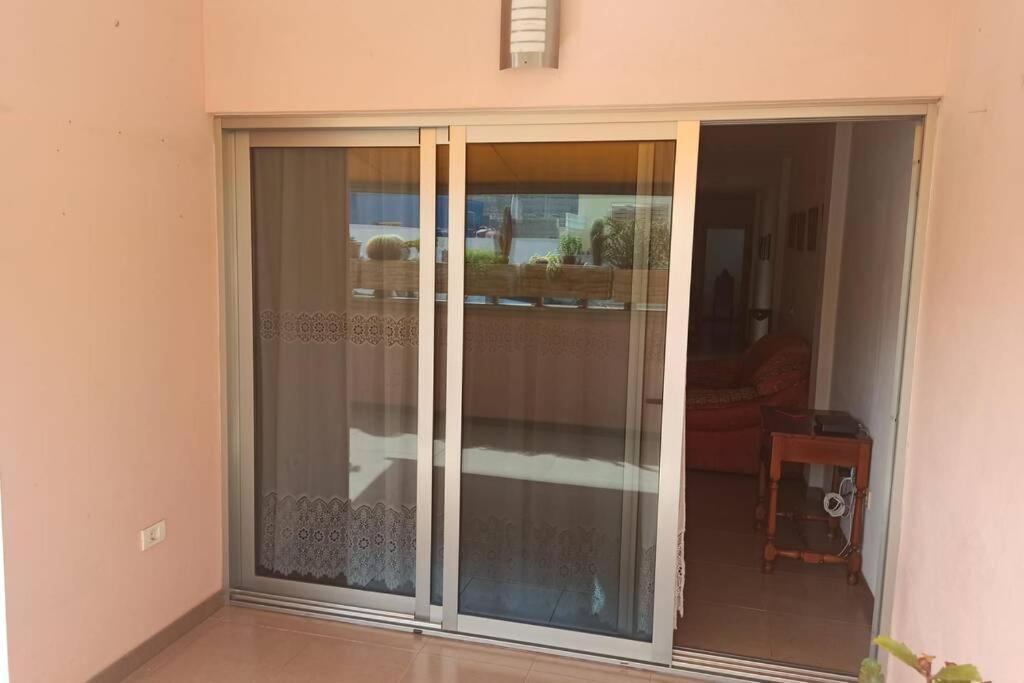 Spacious Apartment Just Few Steps Of The Ocean In La Caleta Costa Adeje  Dış mekan fotoğraf