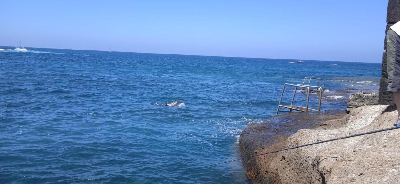 Spacious Apartment Just Few Steps Of The Ocean In La Caleta Costa Adeje  Dış mekan fotoğraf